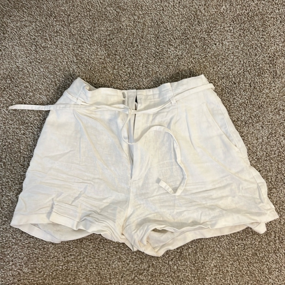 Paper bag white shorts
